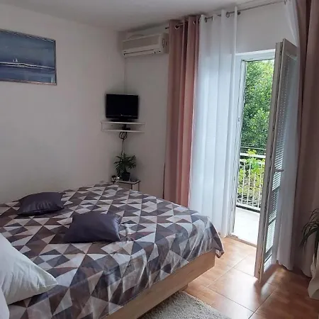 Apartman Mestral Baska Voda